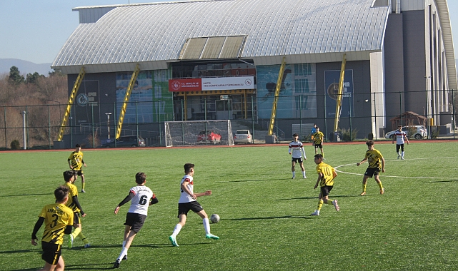 B. Gençlerbirliği Ankaspor Ile 1-1 Berabere Kaldı - SPOR - BARTIN HALK ...